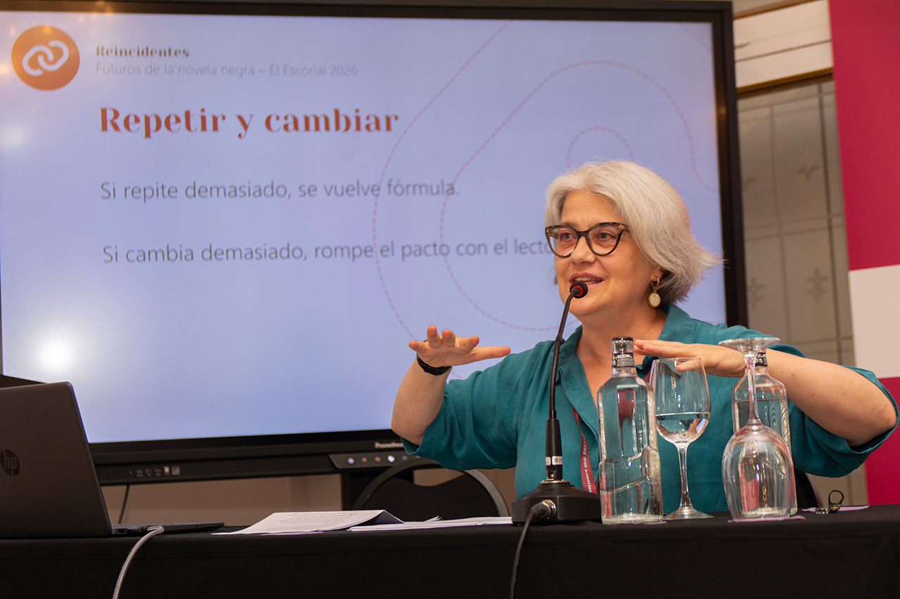 La escritora Rosa Ribas analiza el difícil equilibrio en el que se mueve el escritor de serie negra - 5