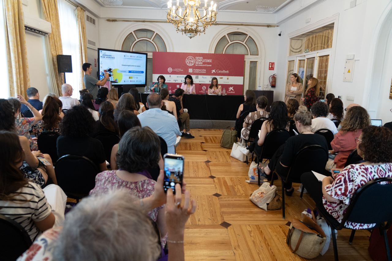 Ana Redondo alerta sobre la violencia digital y la pornografía en menores: “Es una violencia real que tiene consecuencias reales” - 4