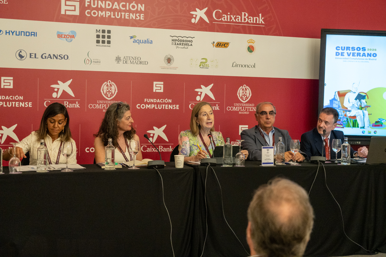 Ana Pastor, José Martínez Olmos y María Teresa Pagazaurtundúa reivindican el equilibrio entre poderes como garantía de la democracia - 2